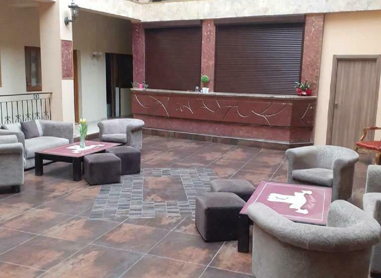 호텔 Lexus Fost Cosmin