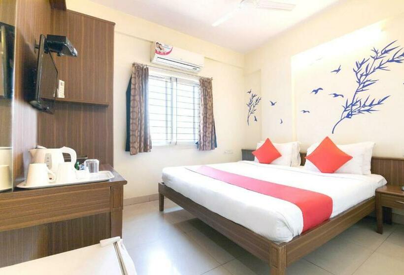 ホテル Mg Road One