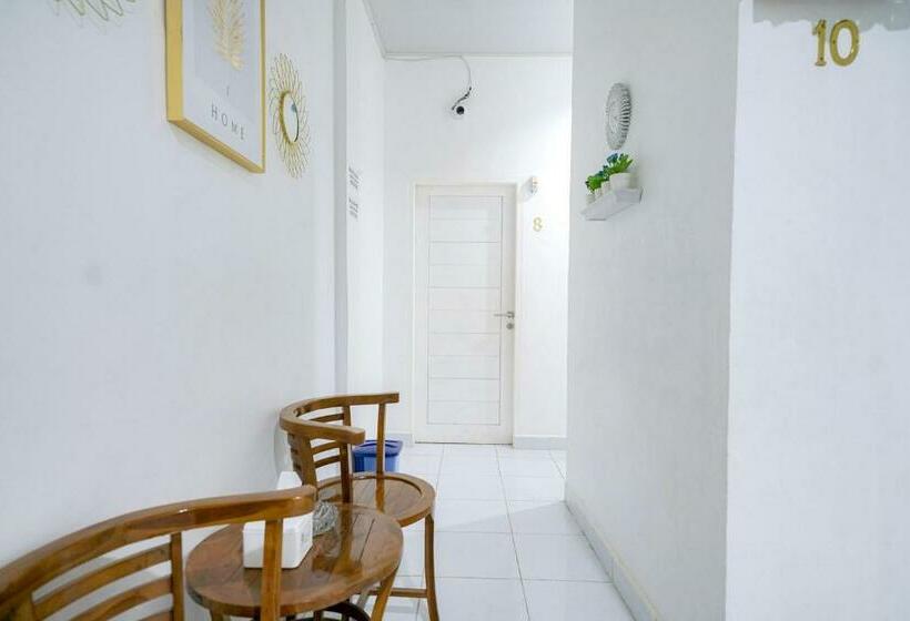 בית מלון כפרי Reddoorz Near Pantai Pandan Sibolga