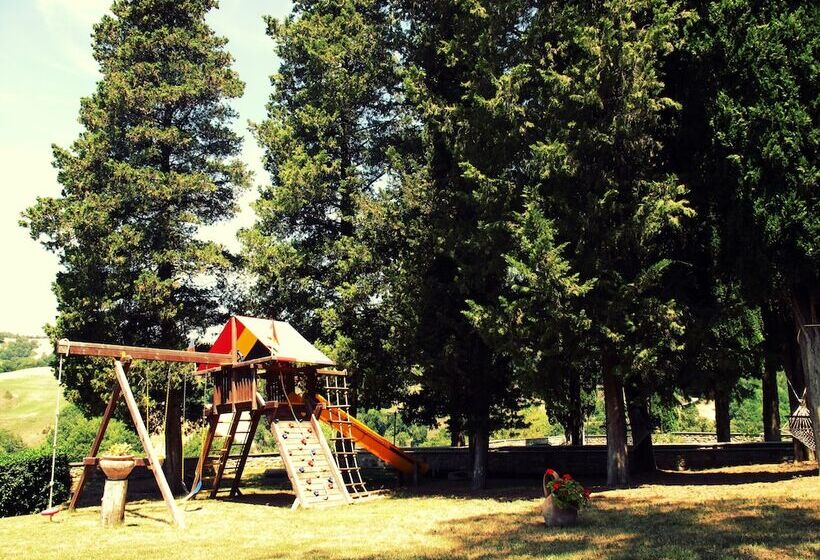 Ht Castello Di Campolongo