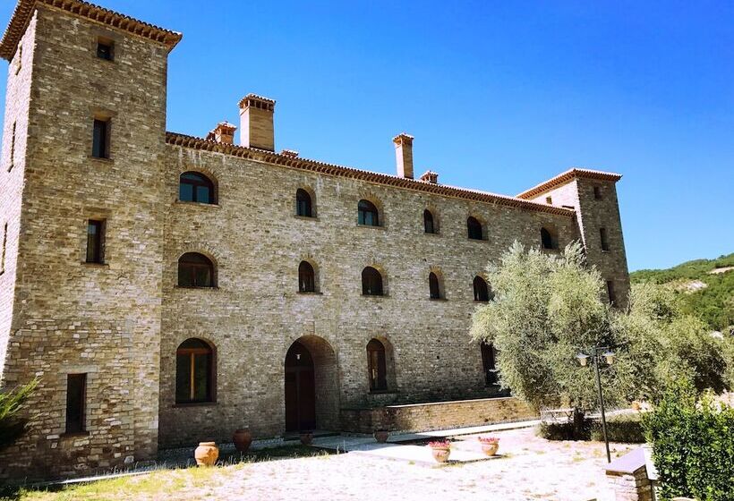 Ht Castello Di Campolongo