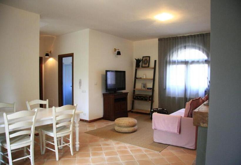 Ht Castello Di Campolongo