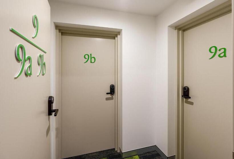 Hunter Studios   Maitland