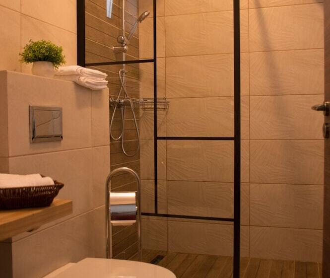 Пансион Bobocel Villa