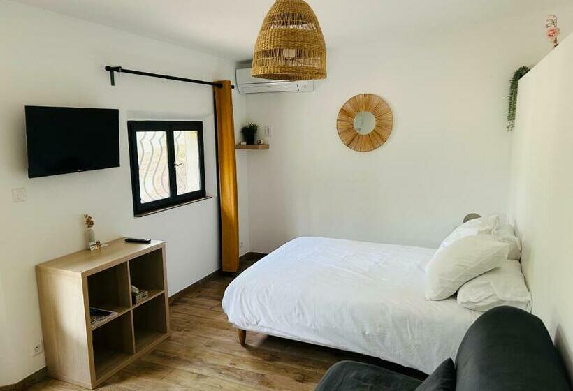 بنسيون Le Cabanon