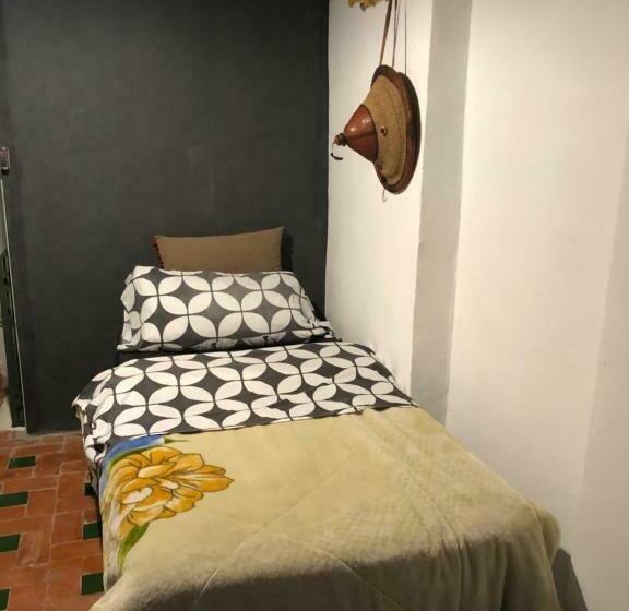 膳宿费 Tarbi Aat Tetaoun 44, 17th Century Heritage