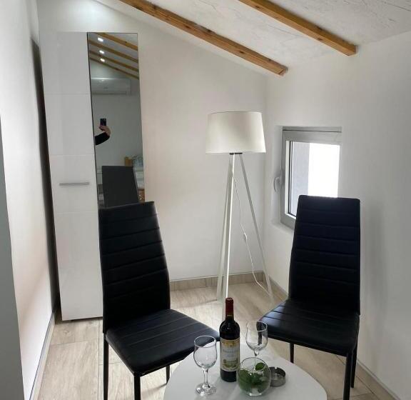 Yugoslavija 2 Centar