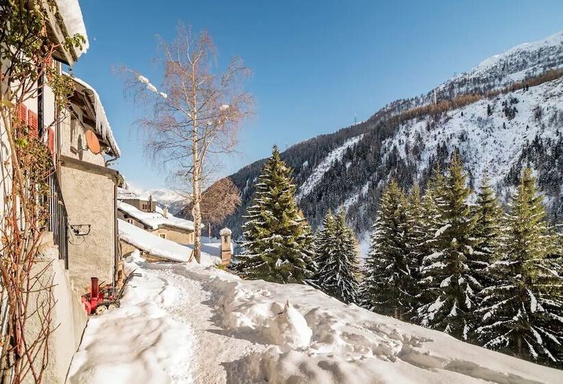 צימר Chalet Dei Fiori   & Apartment