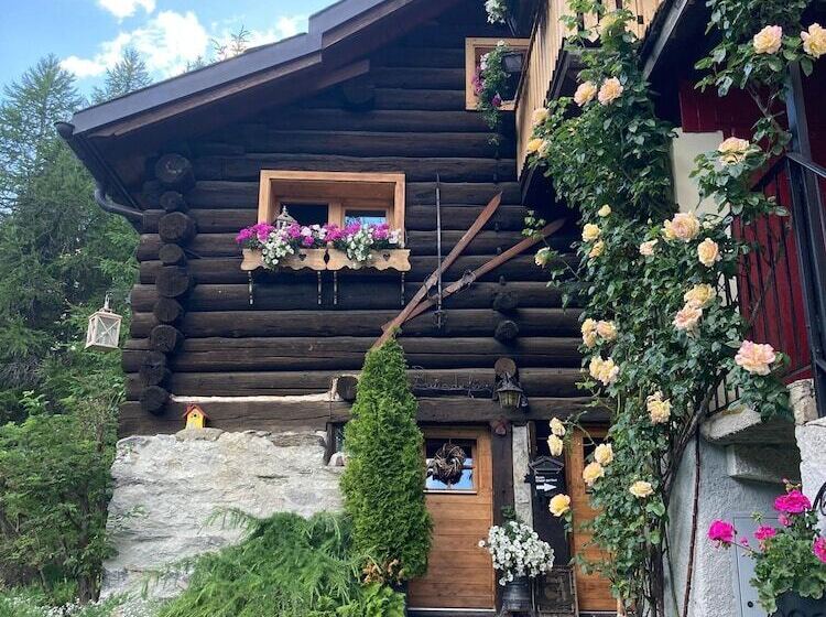 צימר Chalet Dei Fiori   & Apartment