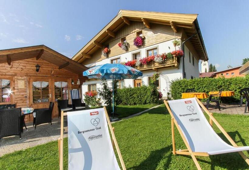 Bed and Breakfast Pension Hauser