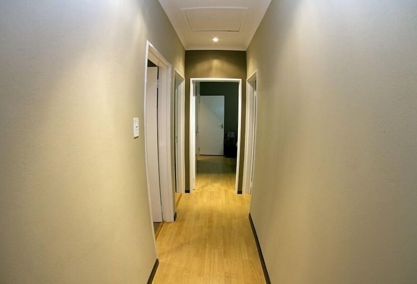 مبيت وإفطار The Roundhouse