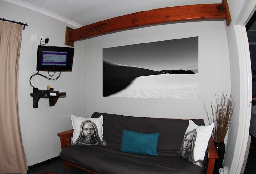 مبيت وإفطار The Roundhouse