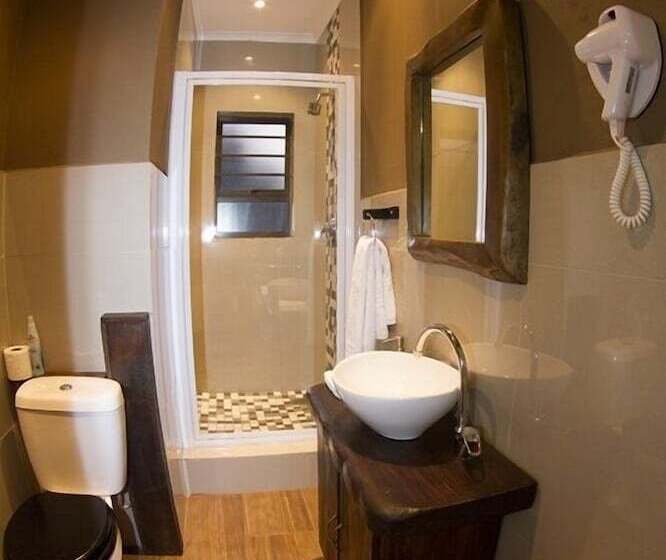 مبيت وإفطار The Roundhouse