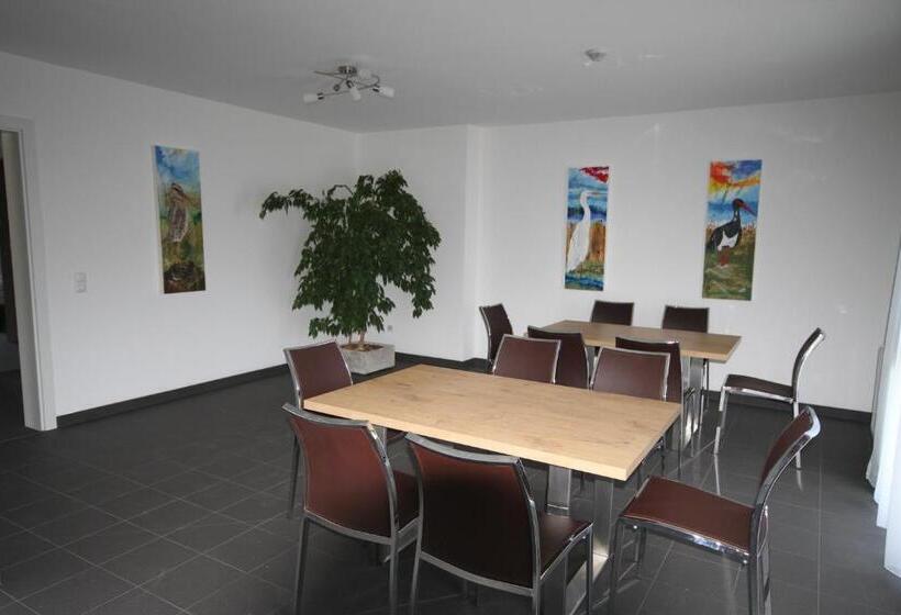 Bernstein Motel Marchegg