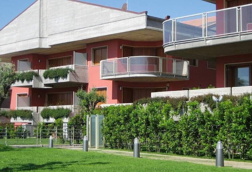 Catania Hills Residence