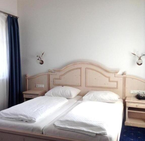 Gasthof & Hotel Wolfsegger