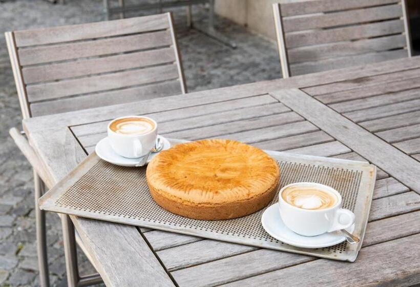 Historic Hotel Crusch Alva