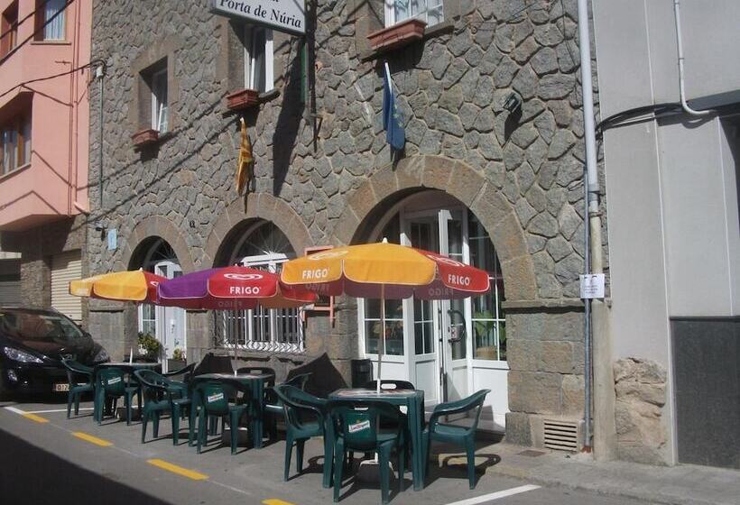 Hostal Porta De Nuria