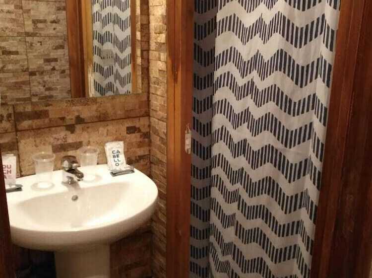Hostal Porta De Nuria