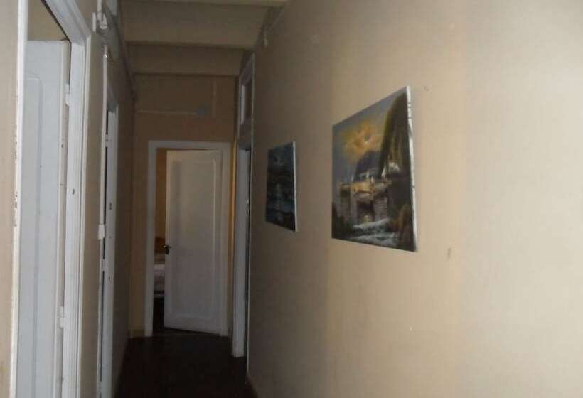 Hostal Porta De Nuria