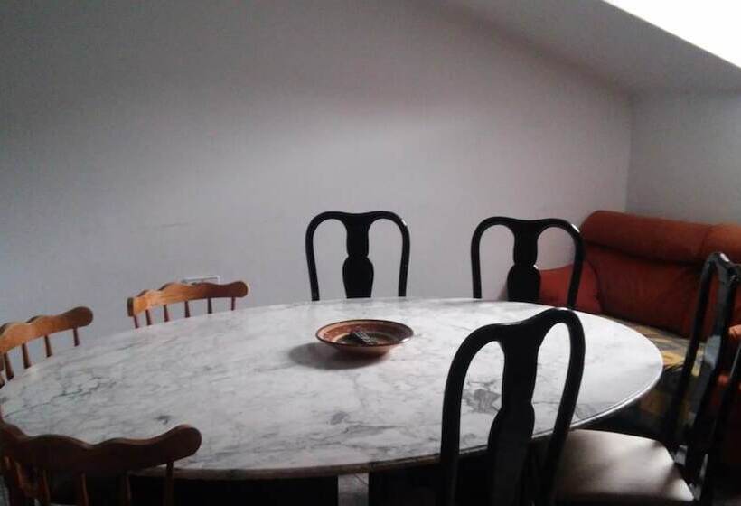 Hostal Porta De Nuria