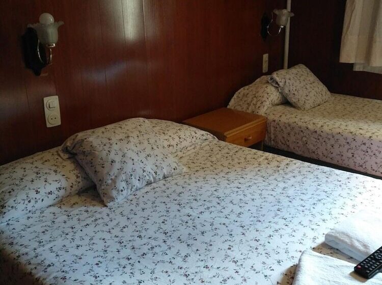 Hostal Porta De Nuria