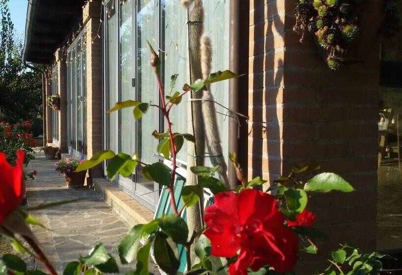 فندق Agriturismo San Bernardino Del Lago