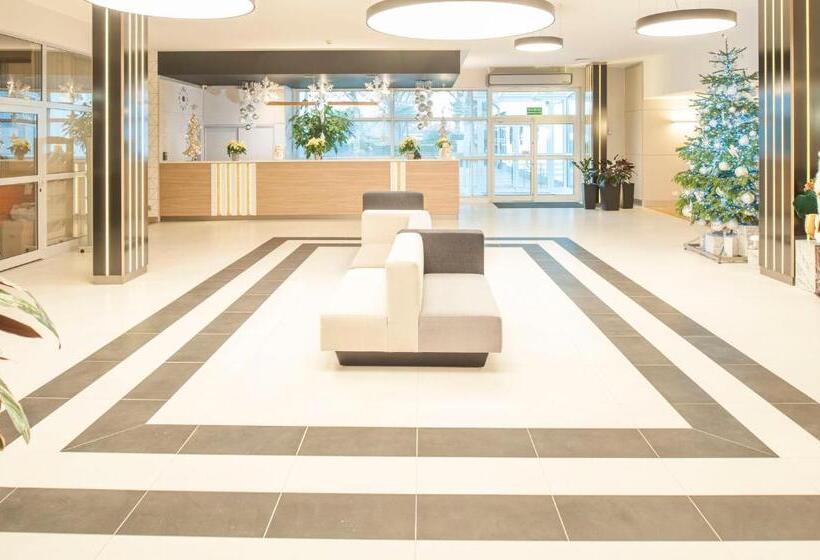 בית מלון כפרי Akces Medical Fit & Spa