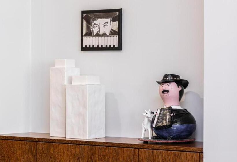 Отель Albergaria Quim Barreiros