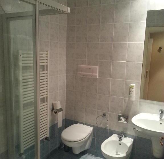 فندق Albergo Costantini