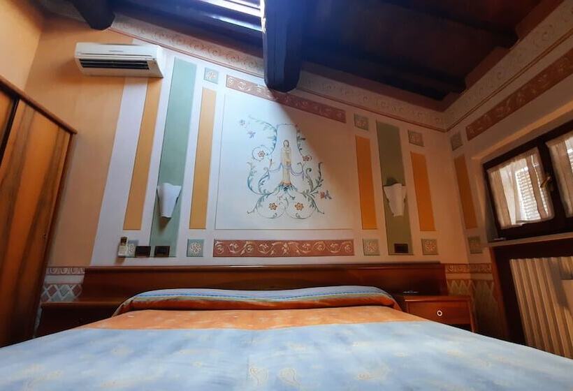 בית מלון כפרי Albergo Giulia Gonzaga