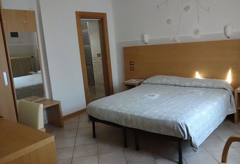 בית מלון כפרי Albergo Giulia Gonzaga