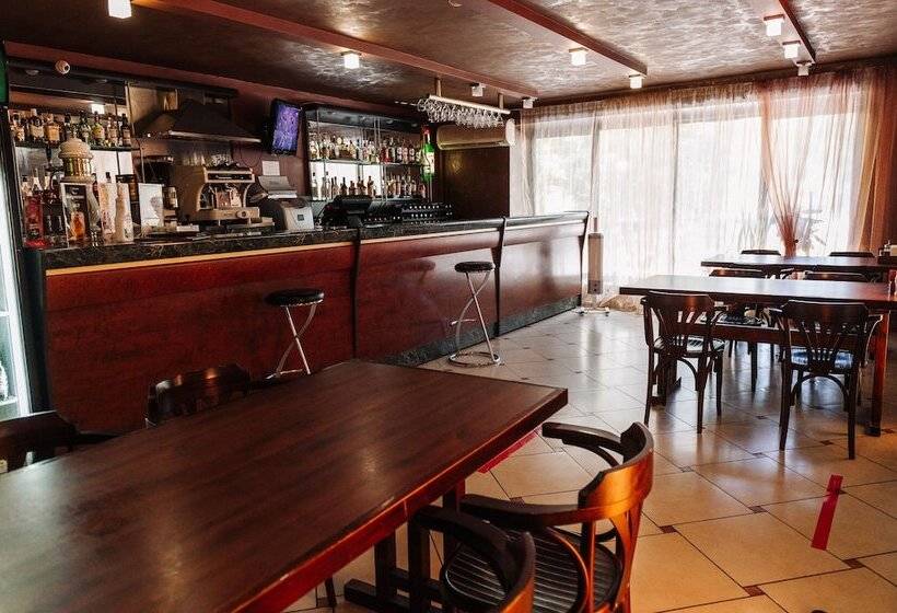 בית מלון כפרי Amaks Yubileinaya