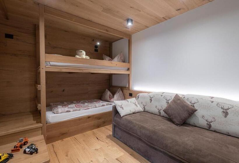 فندق Baita Velon