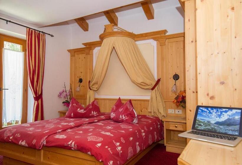 فندق Baita Velon