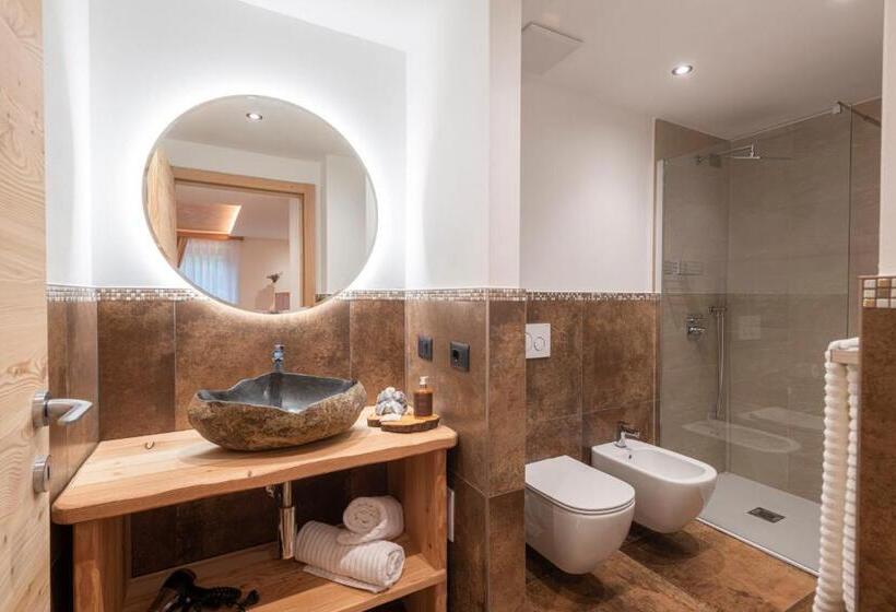 فندق Baita Velon