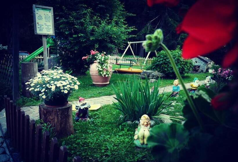 فندق Baita Velon