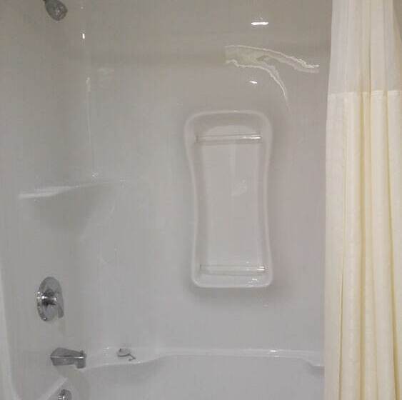 فندق Best Value Inn & Suites Parry Sound