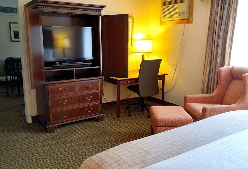 فندق Best Value Inn & Suites Parry Sound