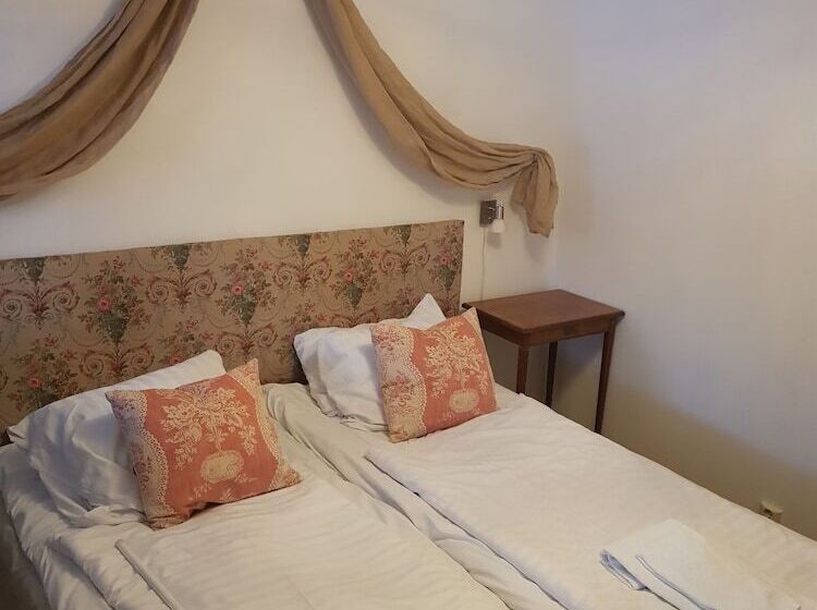 בית מלון כפרי Big Moose