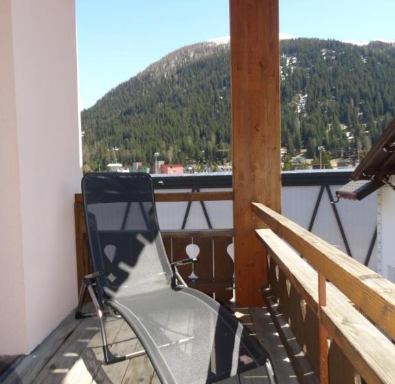 בית מלון כפרי Bündnerhof