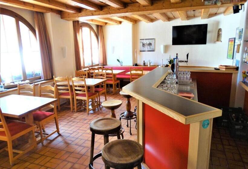 בית מלון כפרי Bündnerhof