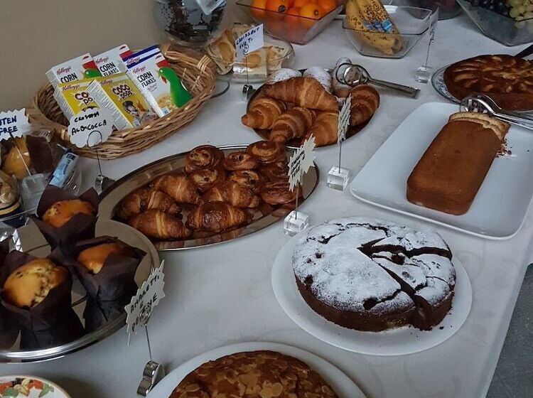 בית מלון כפרי Borgo Ramezzana Country House