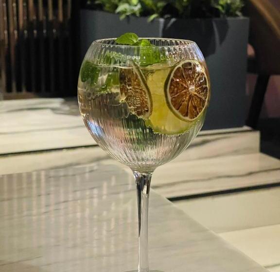 酒店 Brilliant Plaza