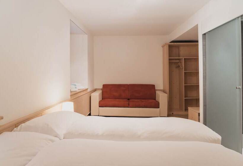 Отель Brocco & Posta