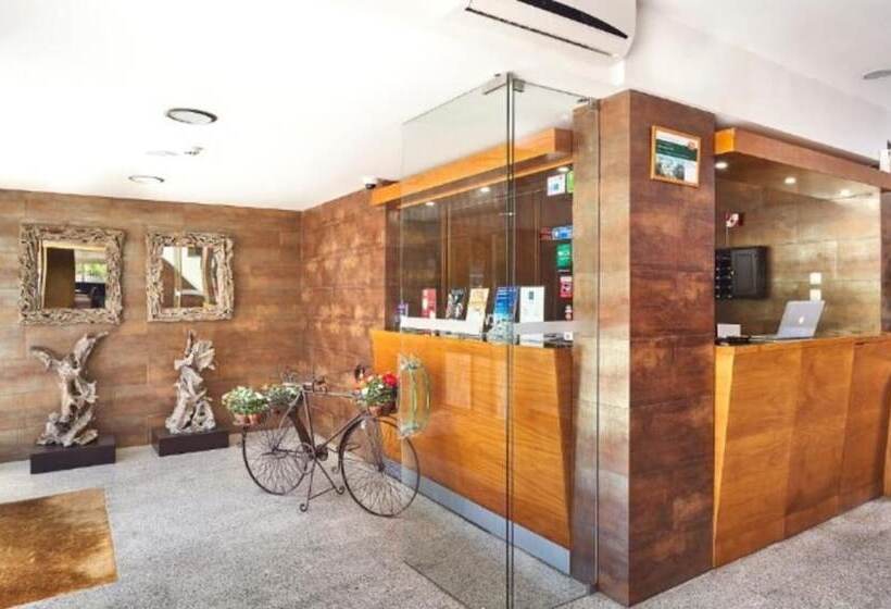 Castrum Villae By Walk Hotels