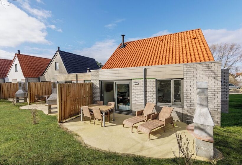 هتل Center Parcs Zandvoort Beach