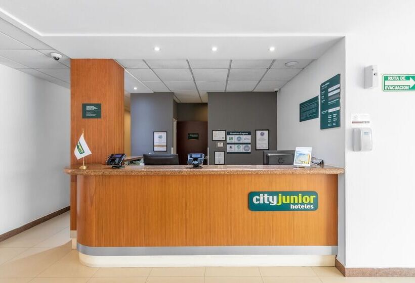 هتل City Express Junior By Marriott Veracruz Aeropuerto