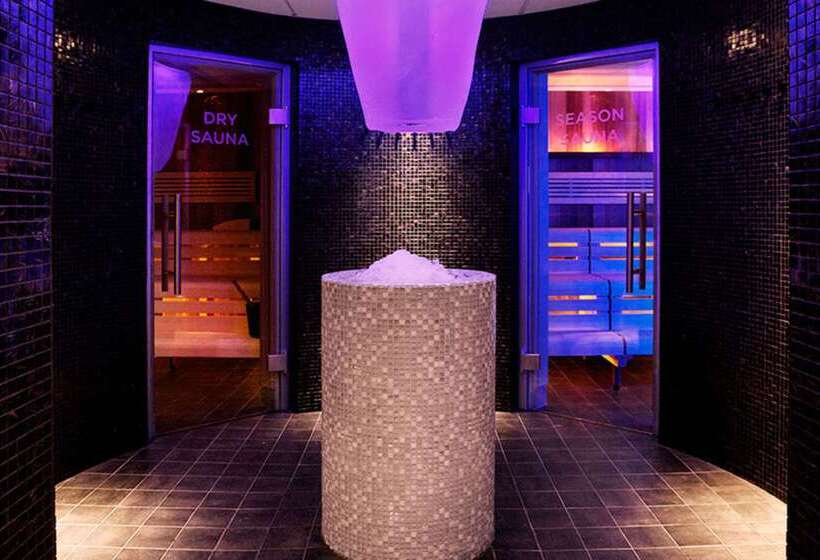 Clarion Hotel Sense