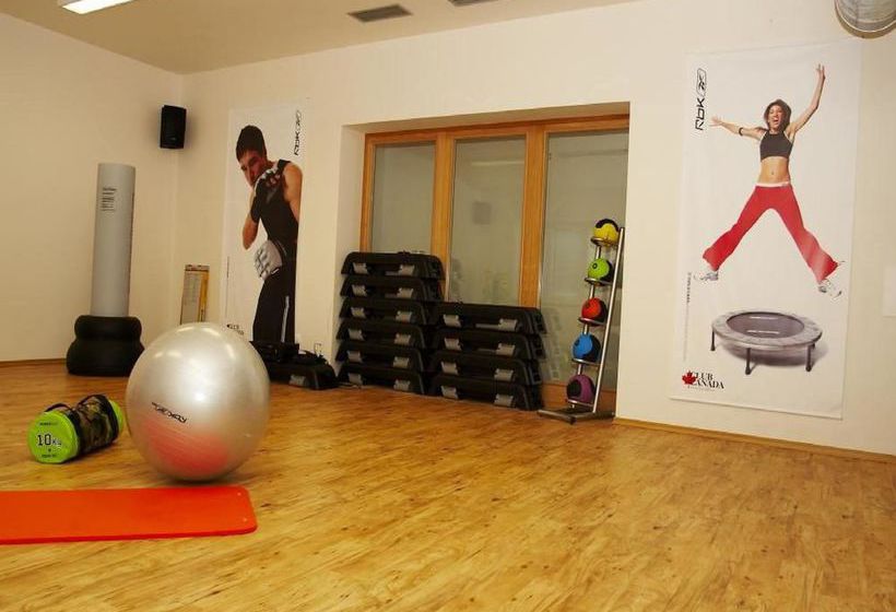 酒店 Club Canada Rezidence